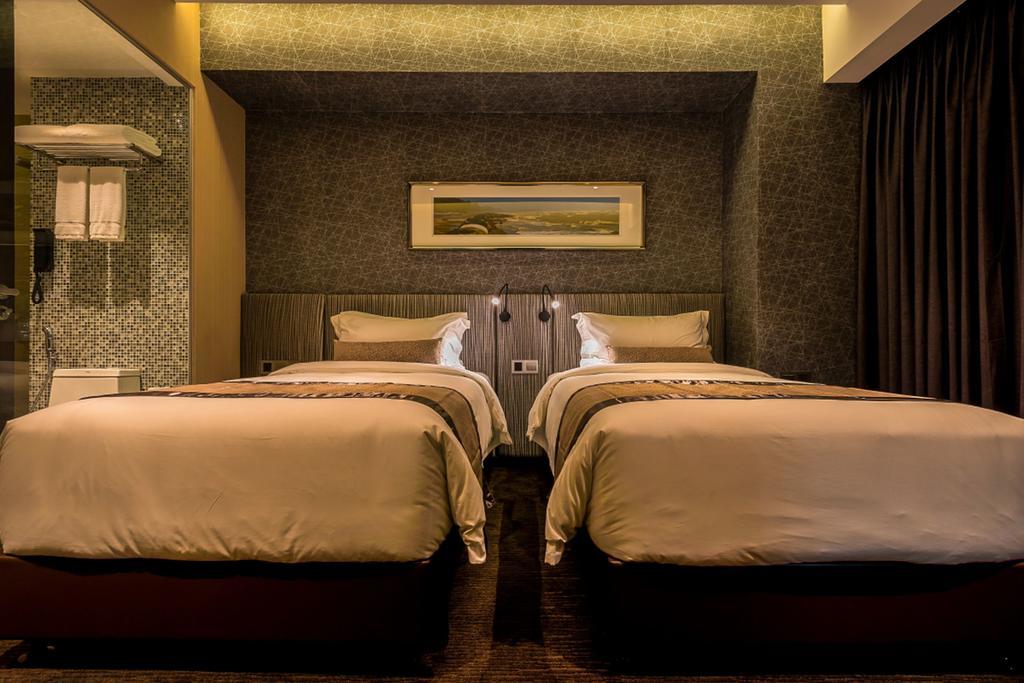 Best Western Plus Maple Leaf Dhaka Room photo