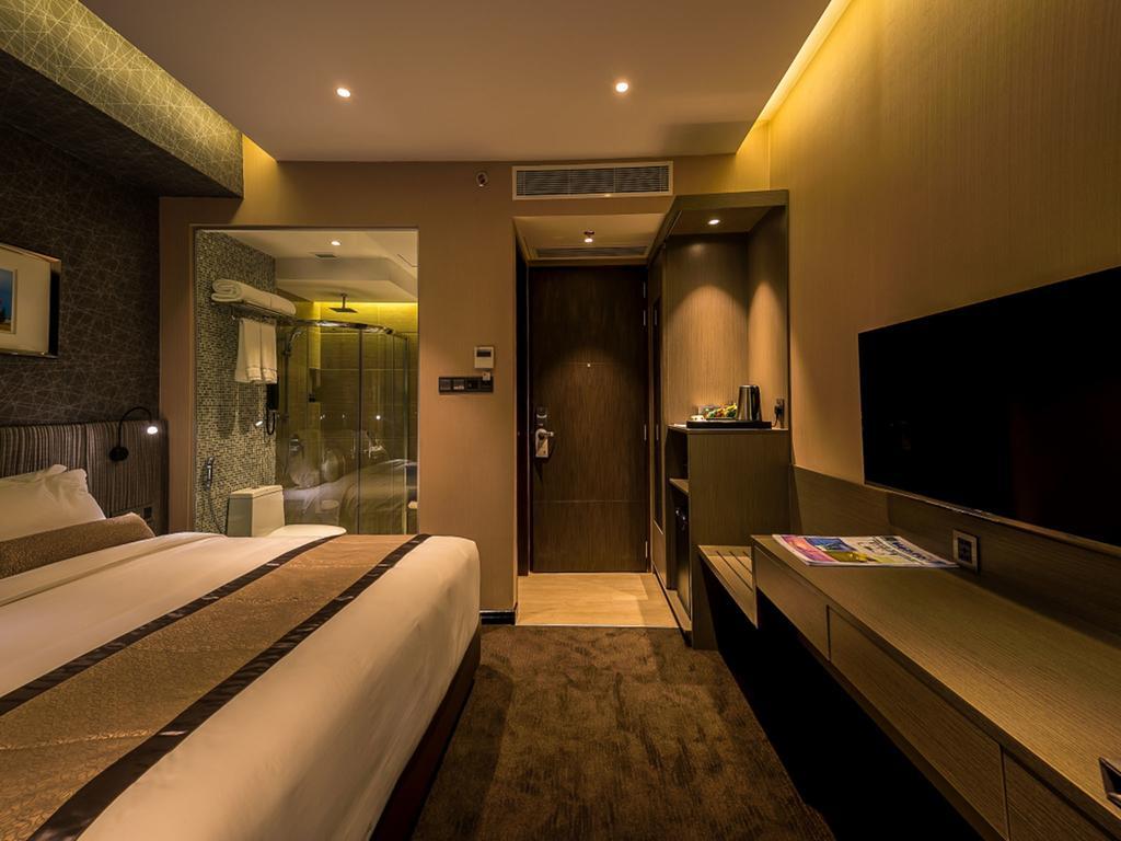 Best Western Plus Maple Leaf Dhaka Room photo